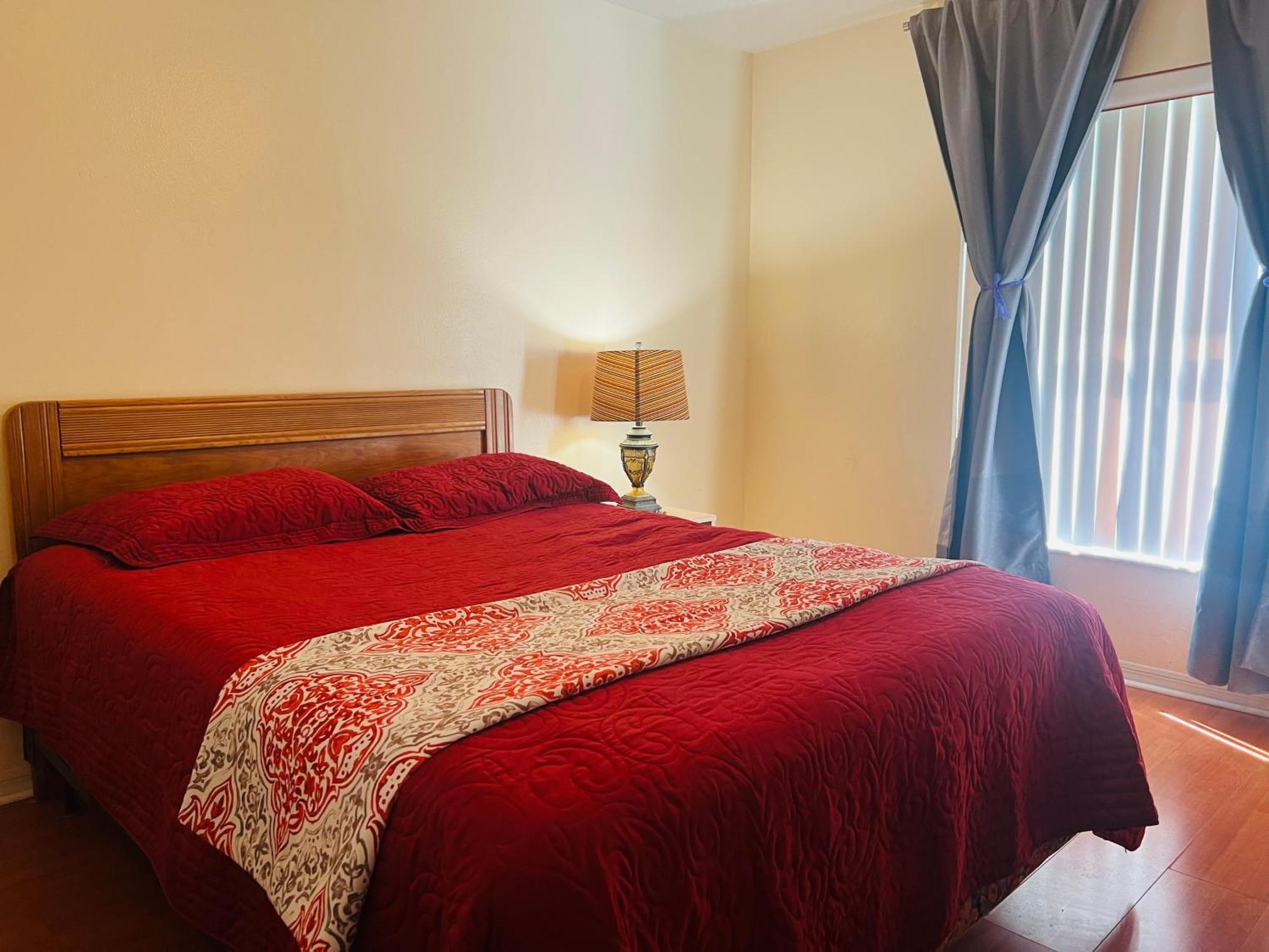 Room In Citrus Park And Carollwood, Close To The Airport & Downtown Tampa Exterior photo
